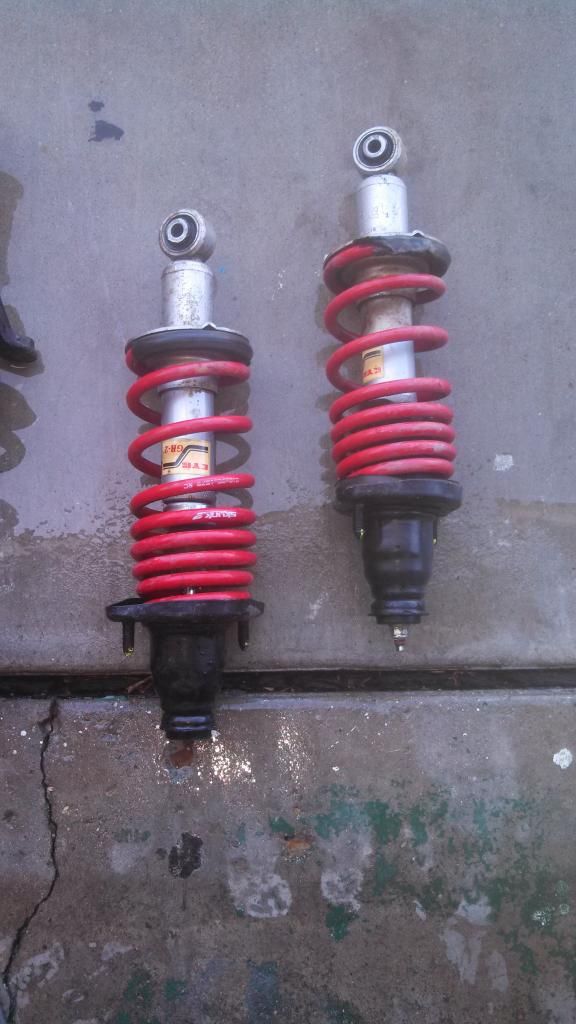 California EP3/EM2/RSX Skunk2 Lowering Springs on Kyb Shocks Acura